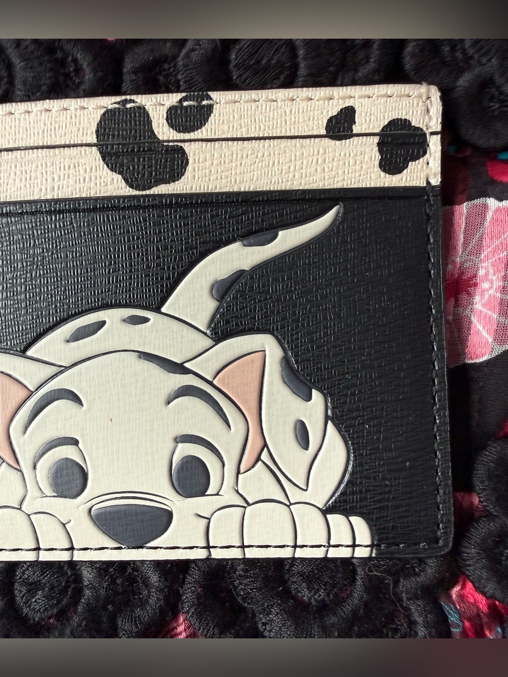 Kate Spade x Disney 101 Dalmatians Small Slim Card Holder - Picture 3 of 8